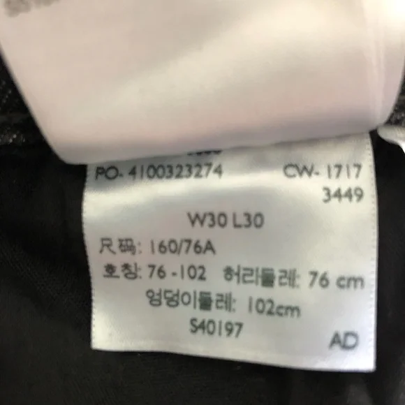 Levi's 721 High Rise Distressed Black Jeans Size 30 - Picture 9 of 9